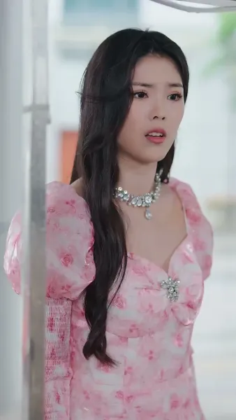 โลกนี้อบอุ่นเพราะเธอ