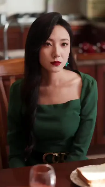 สาวใช้สนองแค้น