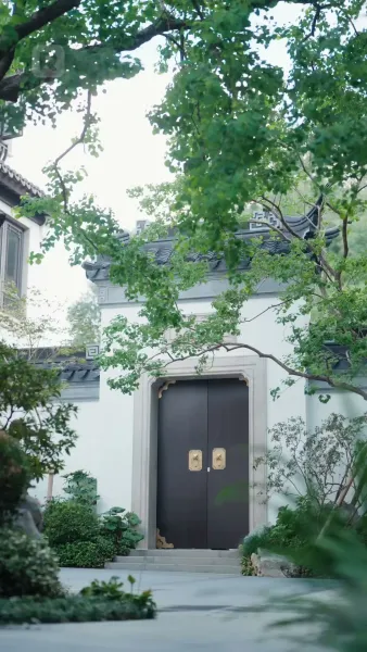 จุมพิตแห่งอันตราย