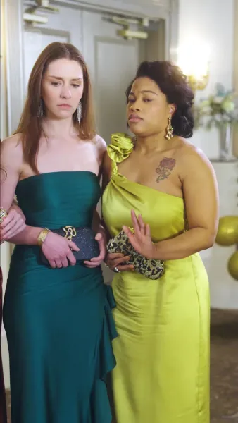 ถูกเข้าใจผิดว่าเป็นชู้