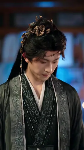 โซ่ตรวนแห่งชะตา