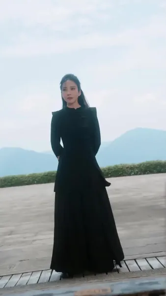 นางหาญอย่าได้ล่วงเกิน