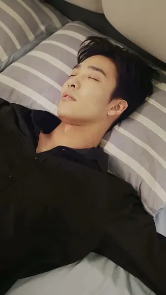 นัดบอดล้มเหลว แต่งงานสายฟ้าแลบกับ ท่านประธานพันล้าน