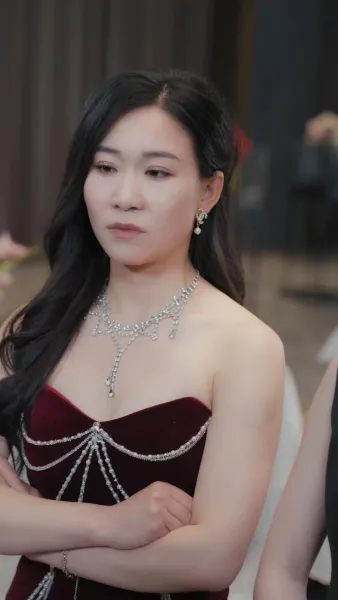 อย่ามาแหย่ ฉันเป็นย่าแก