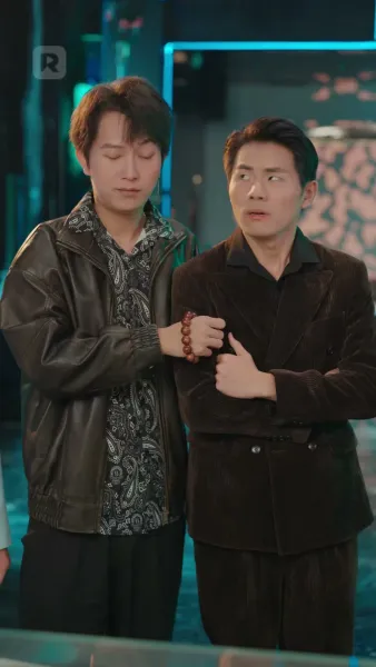 คู่หมั้นทรยศ จูงมือรัชทายาท