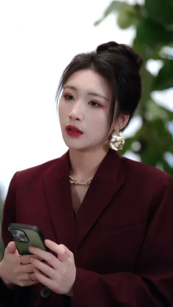 แม่มวยเกิดใหม่ ไฟสังเวียนลุกโชน