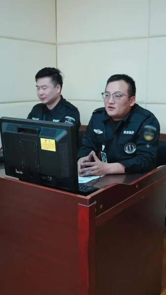 คุณซีอีโอ คลั่งรัก