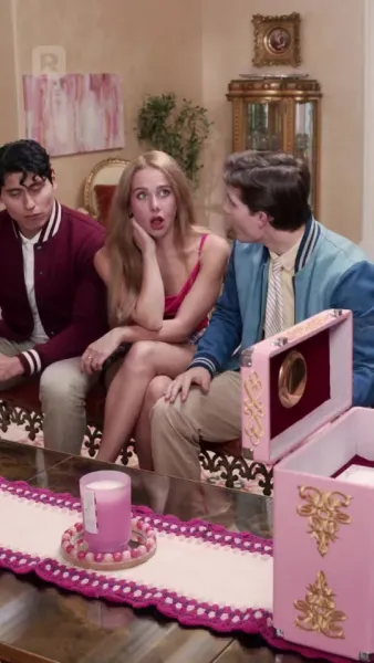 สลับหน้าล่าสังหาร