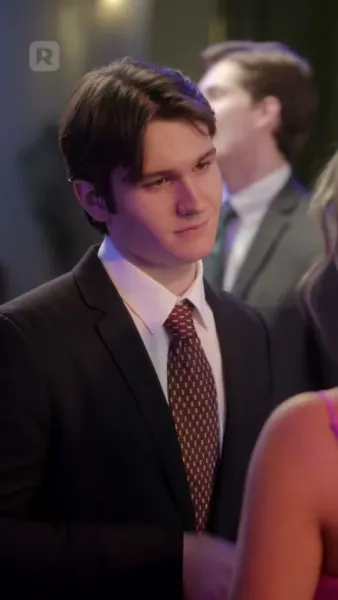 สลับหน้าล่าสังหาร