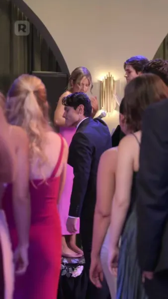 สลับหน้าล่าสังหาร