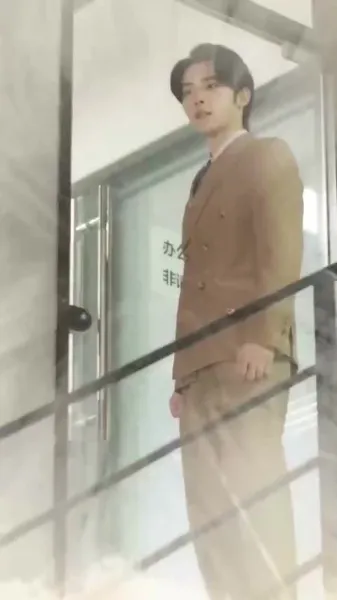 มิสเตอร์ลี กลับมาอีกครั้งด้วยความรัก