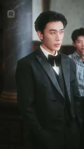 ผิดธรรมเนียม