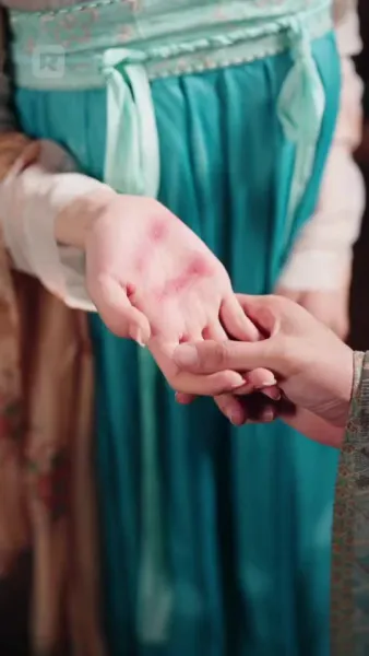 บุตรีอนุชิงขึ้นเป็นเจ้าเรือน