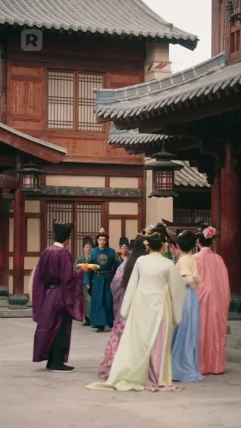 บุตรีอนุชิงขึ้นเป็นเจ้าเรือน