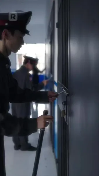 พันธนีรักในเงาแค้น