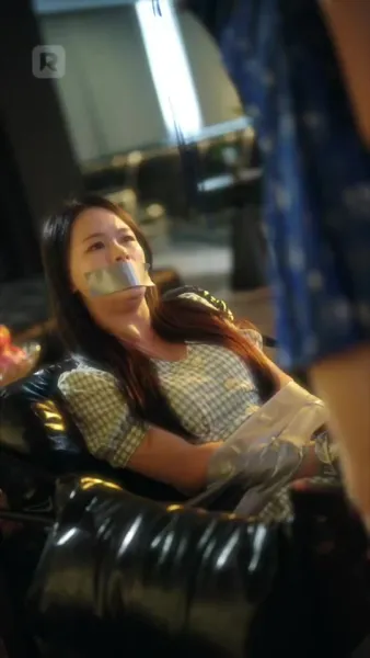 พันธนีรักในเงาแค้น