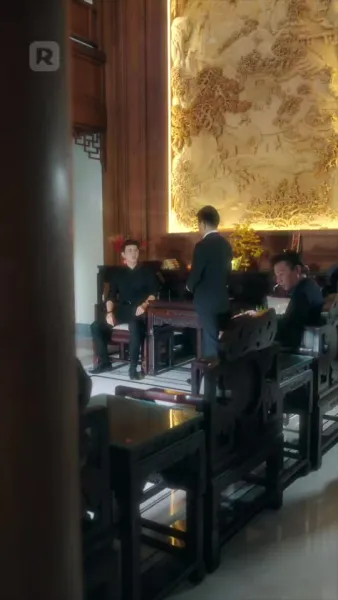 พันธนีรักในเงาแค้น