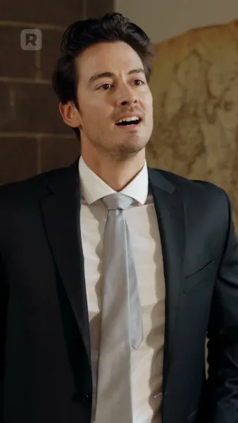 ท้าใจนายลอยด์: รักเร้นข้ามวัย