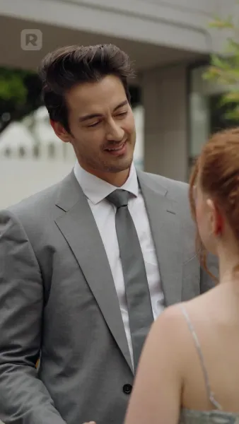 ท้าใจนายลอยด์: รักเร้นข้ามวัย