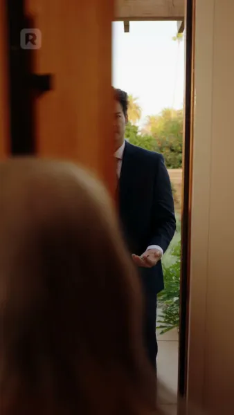 ท้าใจนายลอยด์: รักเร้นข้ามวัย