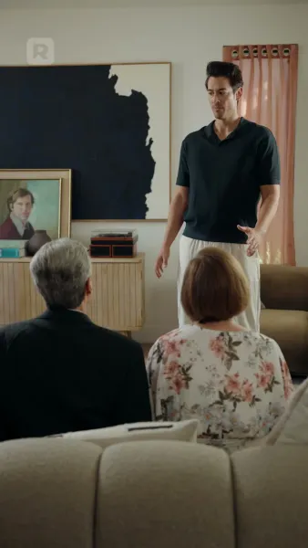 ท้าใจนายลอยด์: รักเร้นข้ามวัย