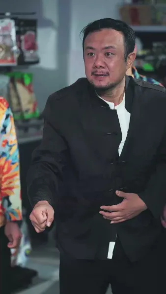 มังกรแกร่งพ้นคุก