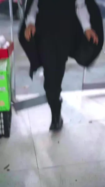 มังกรแกร่งพ้นคุก