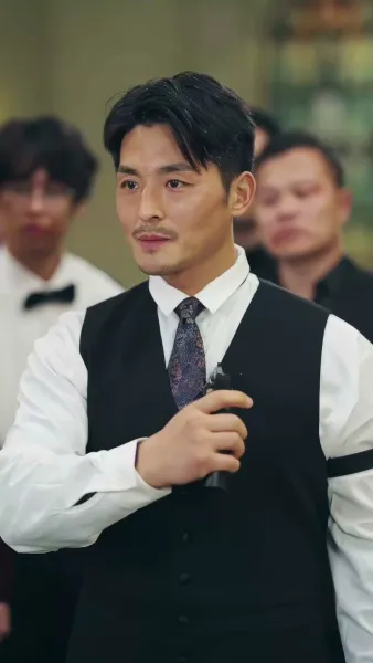 มังกรแกร่งพ้นคุก