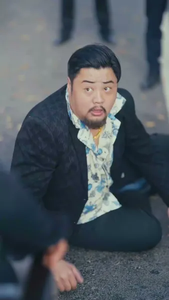 มังกรแกร่งพ้นคุก