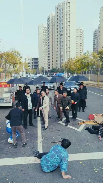 มังกรแกร่งพ้นคุก