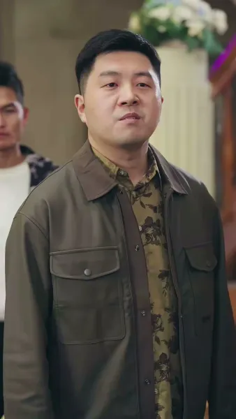 มังกรแกร่งพ้นคุก