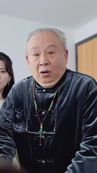 เด็กนำโชค แห่งตระกูลโจว