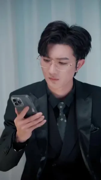 ความเสียใจของซีอีโอ: คุณจะรักฉันอีกครั้งได้ไหม?