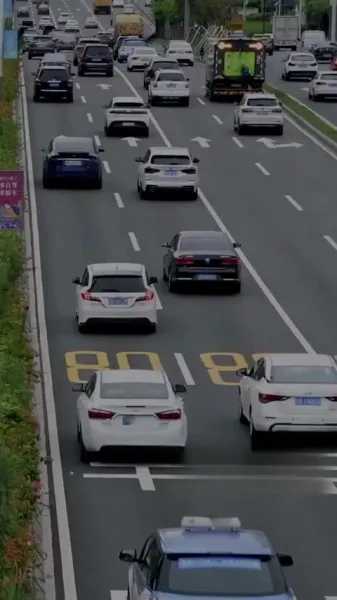 ความเสียใจของซีอีโอ: คุณจะรักฉันอีกครั้งได้ไหม?