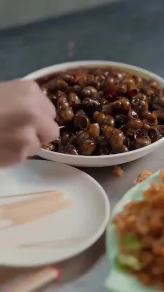 สาวบ้านนอกพลิกวงศ์ตระกูล