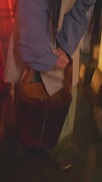 พลิกแค้นสู่แดนสุขา