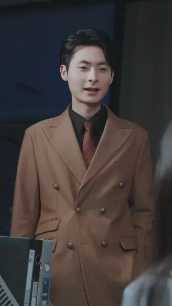 รักตกกลางดึก