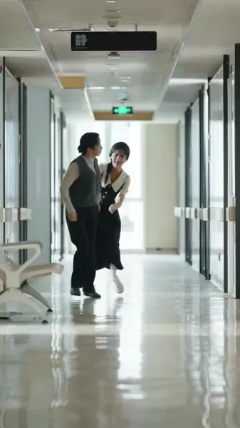 รักตกกลางดึก