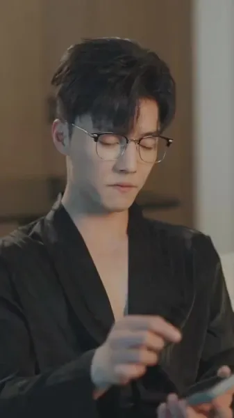 รักตกกลางดึก