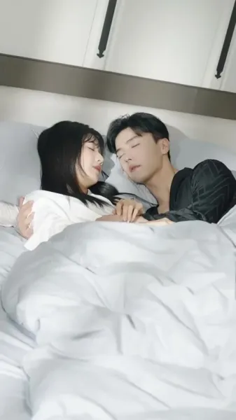 รักตกกลางดึก