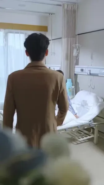 รักตกกลางดึก