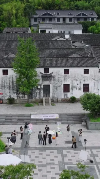 กล้าดียังไงถึงไม่แต่งงานใหม่