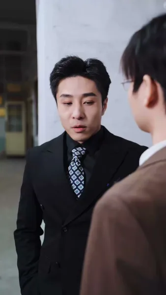 คู่แฝดแต่งงานแล้วแต่พบกันอีกครั้ง