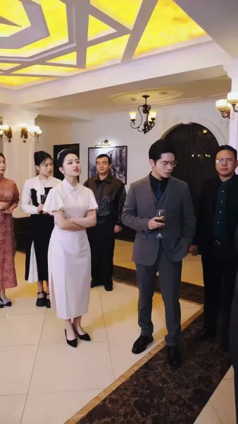 คู่แฝดแต่งงานแล้วแต่พบกันอีกครั้ง