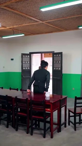 คู่แฝดแต่งงานแล้วแต่พบกันอีกครั้ง