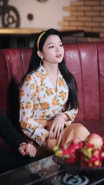 คู่แฝดแต่งงานแล้วแต่พบกันอีกครั้ง