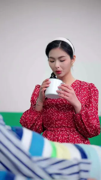 คู่แฝดแต่งงานแล้วแต่พบกันอีกครั้ง