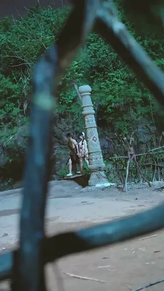 รักท่ามกลางผืนป่า: ที่รักแสนดุร้าย