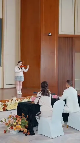 ความจริงที่ใกล้เกินจะปฏิเสธ