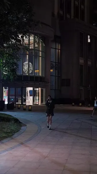 ความจริงที่ใกล้เกินจะปฏิเสธ